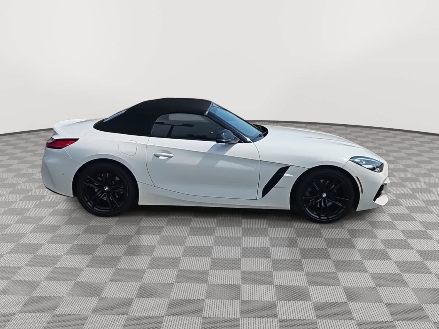 Used 2020 BMW Z4 sDrive30i w/ Executive Package RWD image 9