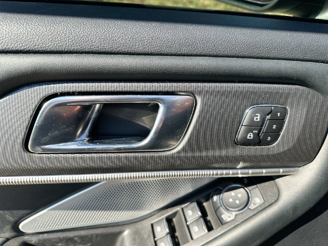 Used 2025 Ford Explorer ST AWD/4WD image 56