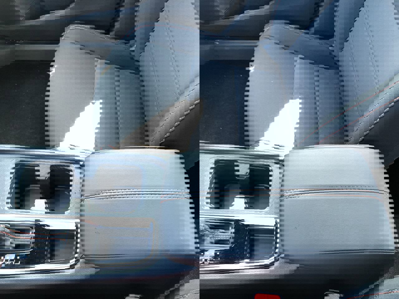 New 2025 Nissan Sentra SR w/ Midnight Edition image 26