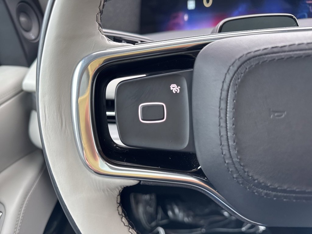 Used 2025 Lincoln Navigator L Reserve image 41