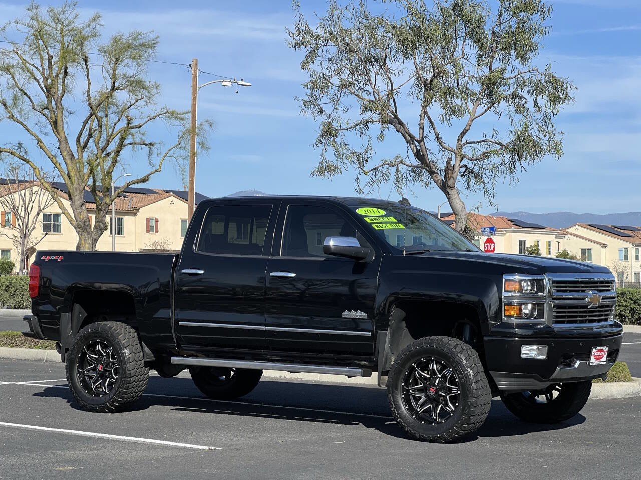 Used 2014 Chevrolet Silverado 1500 High Country w/ High Country Premium Package image 7