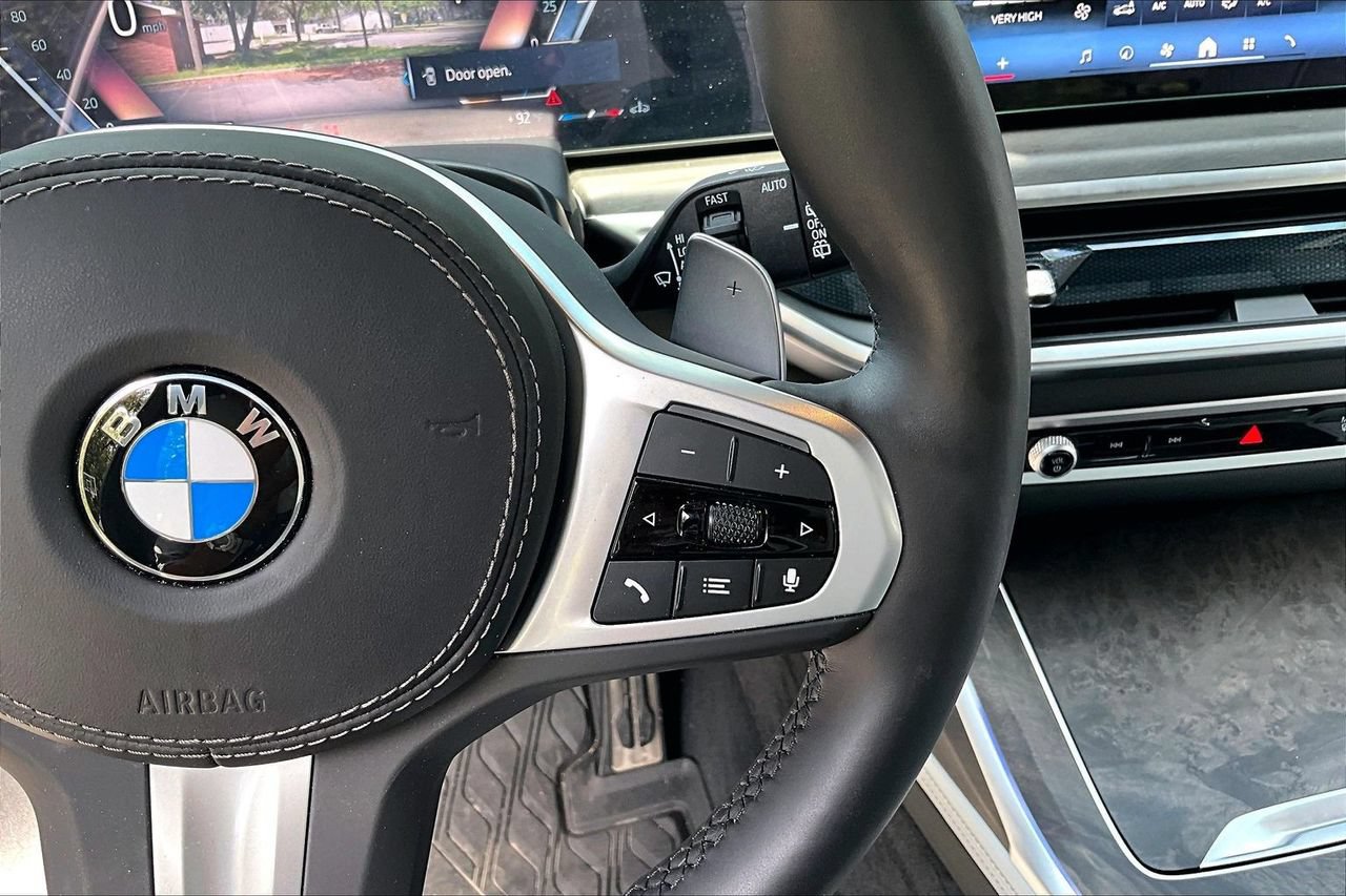 Used 2026 BMW X7 xDrive40i w/ Executive Package AWD/4WD image 11