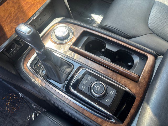 Used 2023 Nissan Armada SL image 23