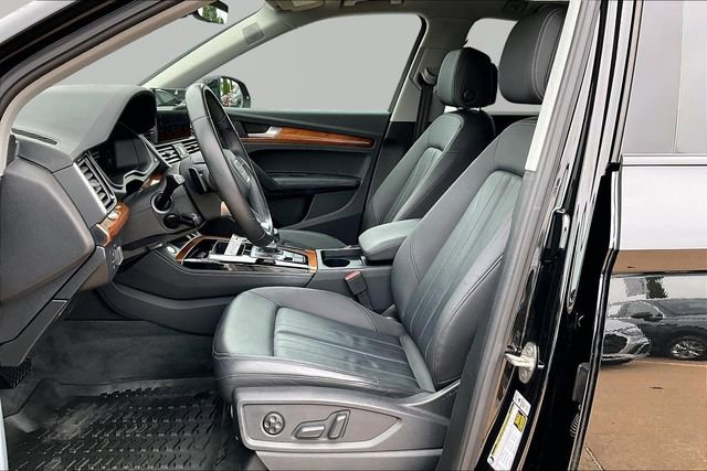 Used 2023 Audi Q5 2.0T Premium Plus w/ Premium Plus Package AWD/4WD image 27