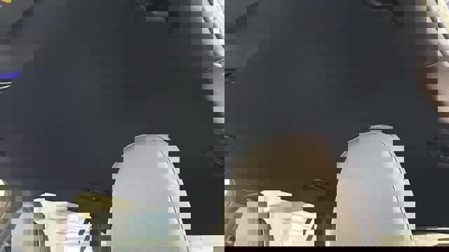 Used 2025 Mercedes-Benz GLC 300 4MATIC image 22