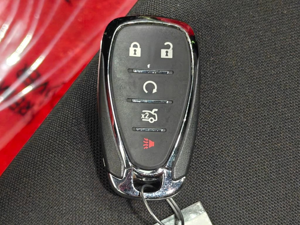 Used 2022 Chevrolet Camaro LT w/ RS Package image 14