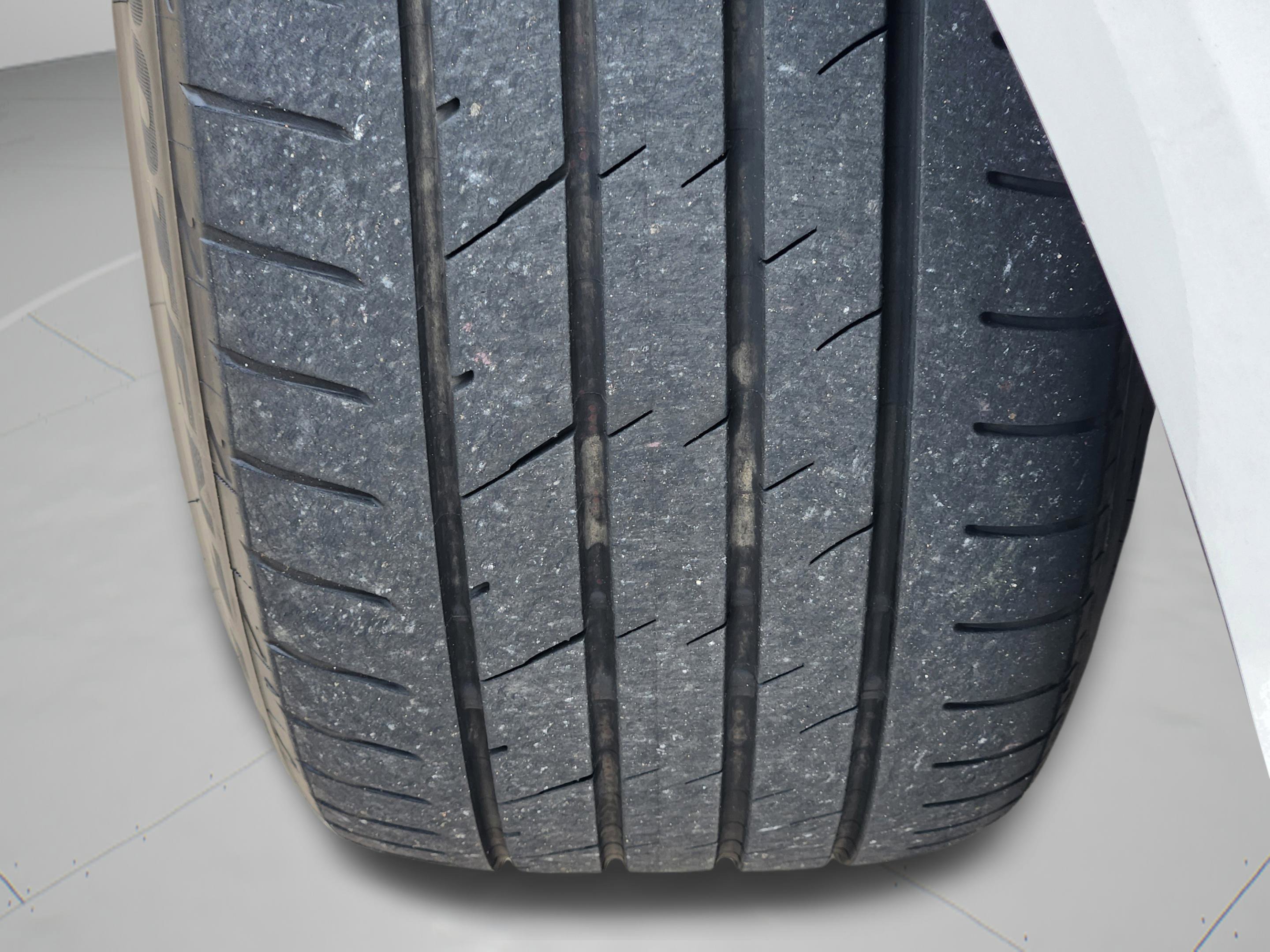 Used 2024 Lexus IS 350 F Sport RWD image 40