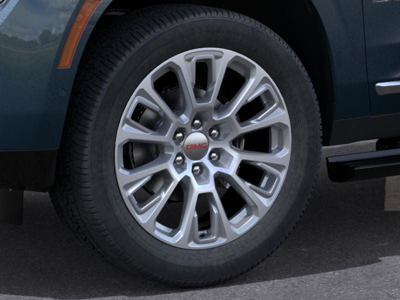 New 2026 GMC Yukon Denali w/ Denali Reserve Package AWD/4WD image 33