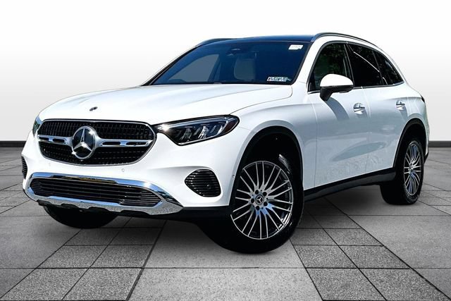Certified 2026 Mercedes-Benz GLC 300 4MATIC image 4
