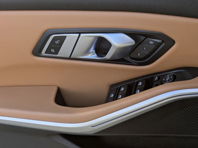 Used 2022 BMW 330e w/ Convenience Package image 26