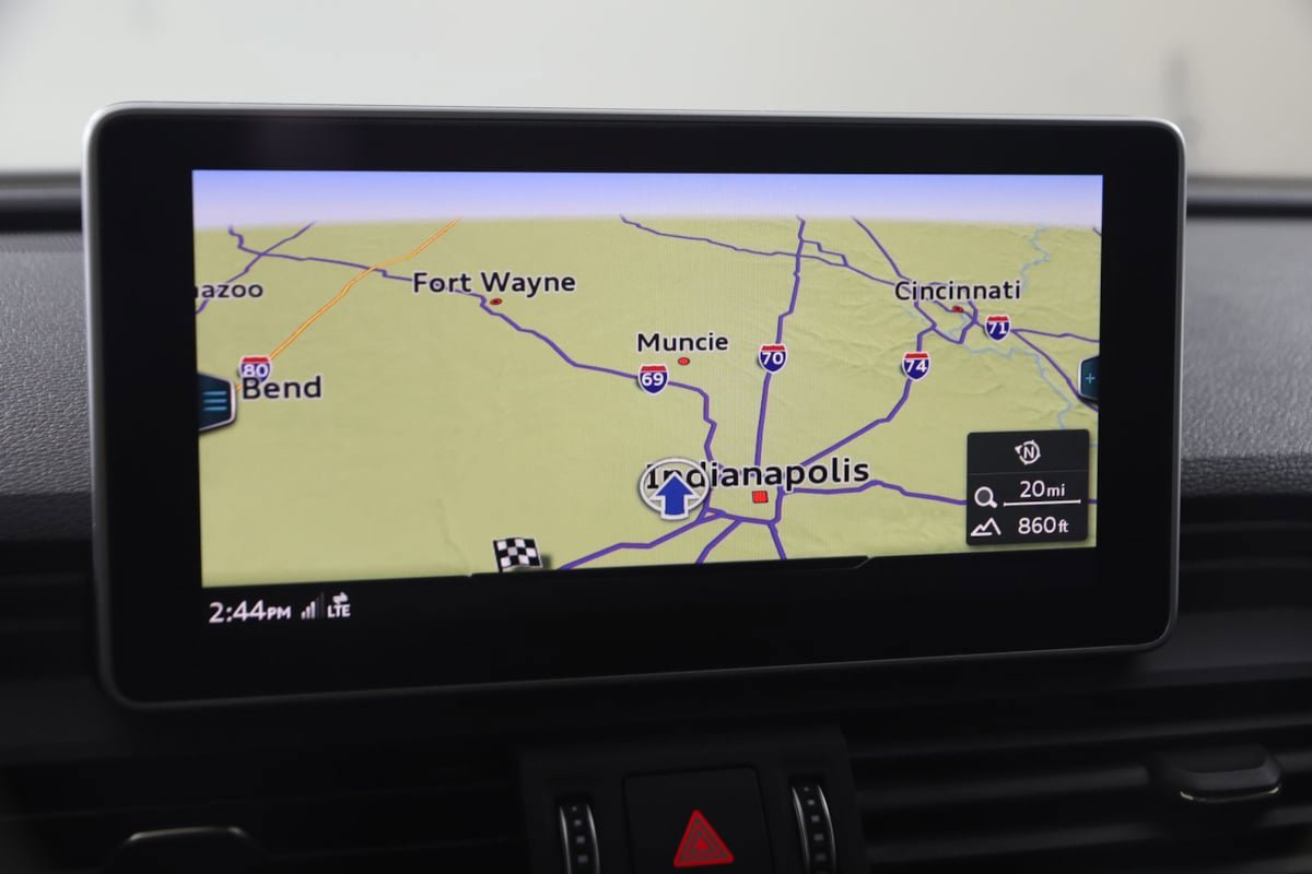 Used 2018 Audi SQ5 Premium Plus AWD/4WD image 9