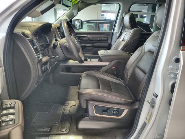 Used 2025 RAM 1500 Limited AWD/4WD image 12