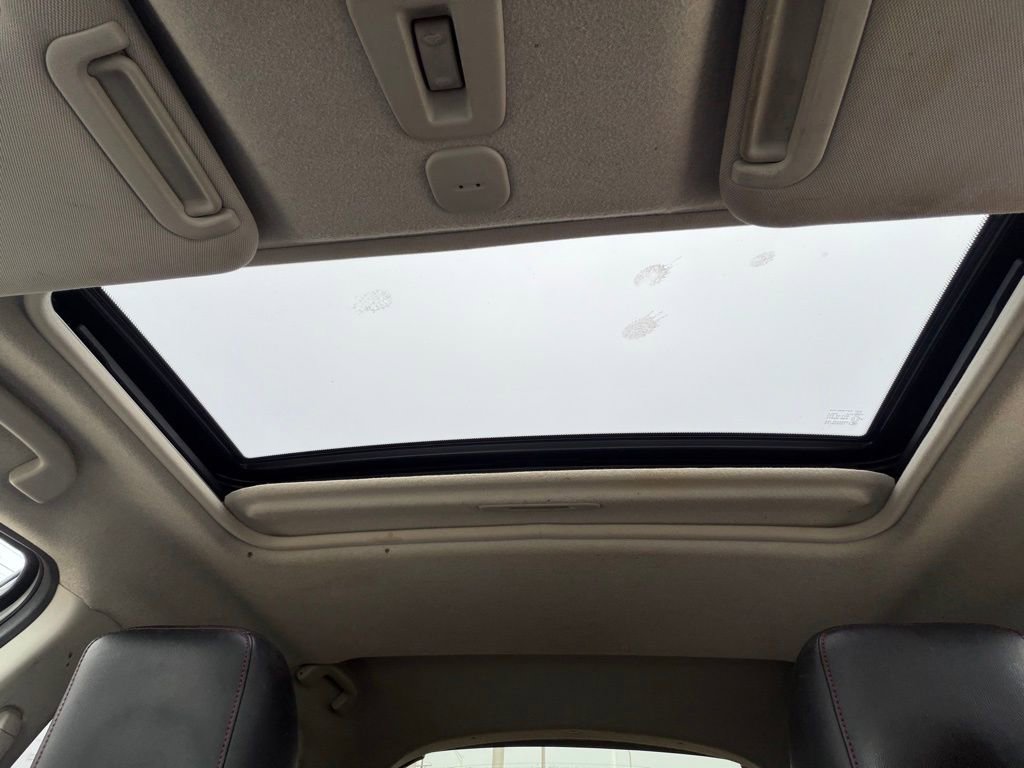 Used 2014 Nissan Juke SL image 22