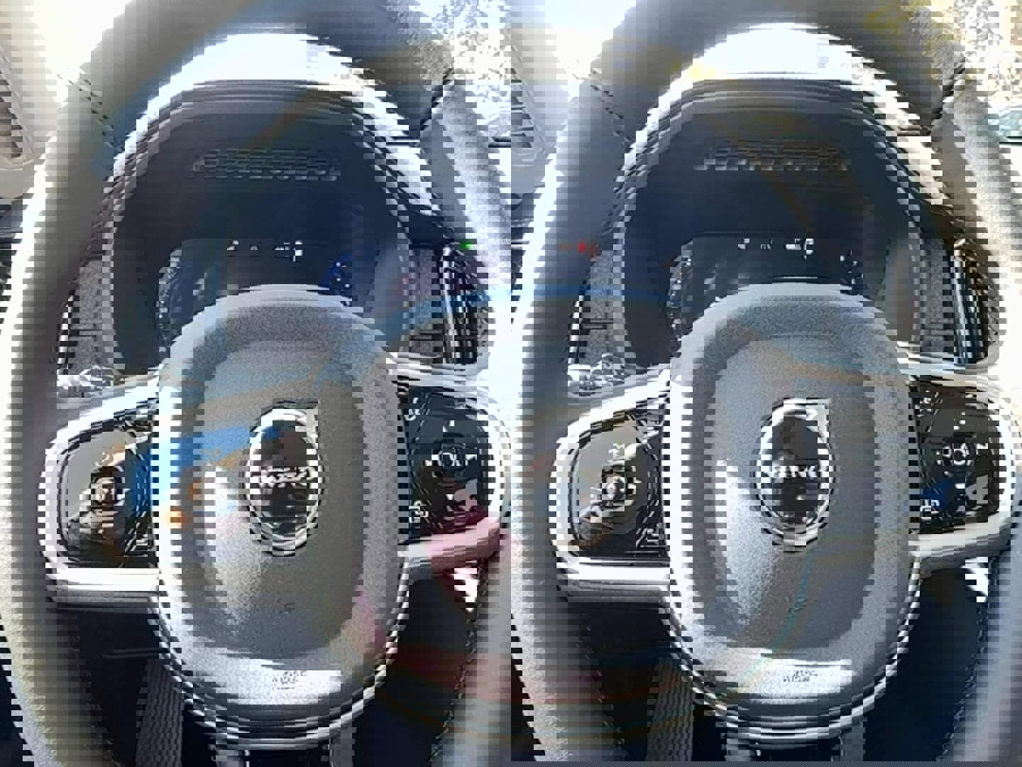 New 2026 Volvo XC90 B5 Core image 19