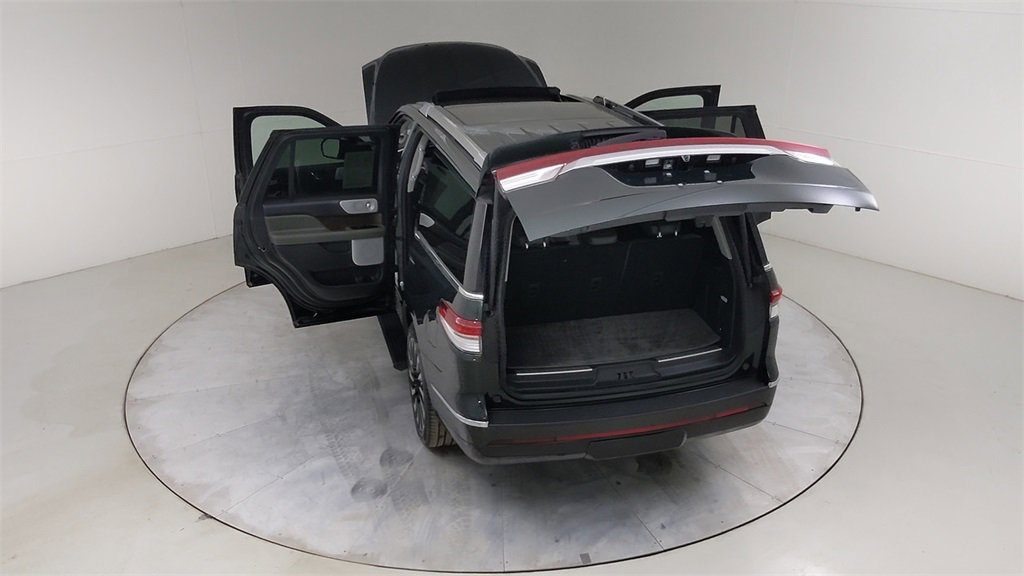 Used 2023 Lincoln Navigator Black Label image 56