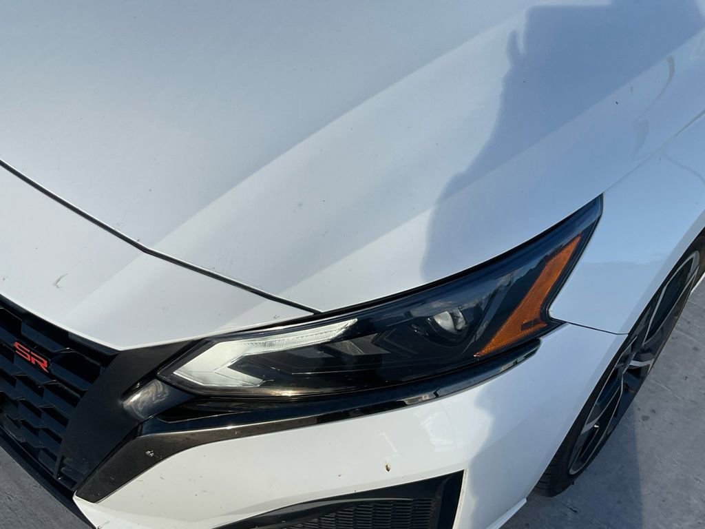 Used 2023 Nissan Altima 2.5 SR image 32
