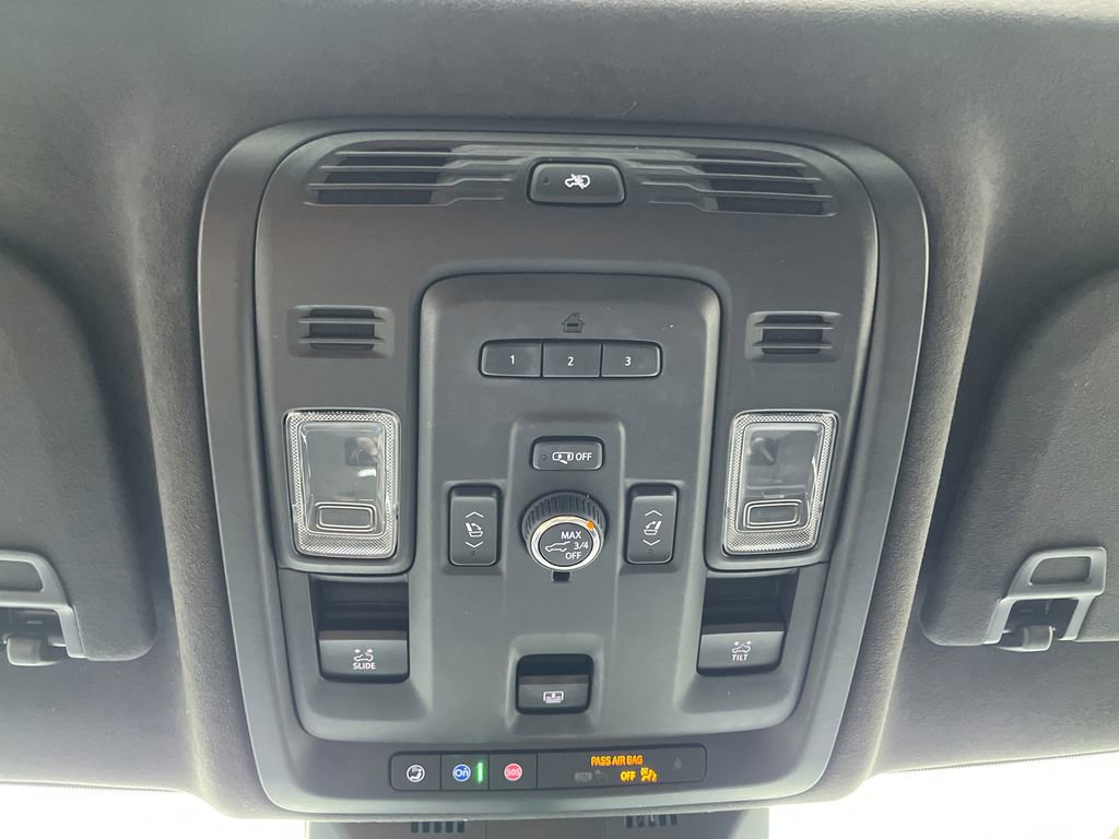 Used 2021 Cadillac Escalade ESV Sport Platinum w/ LPO, ONYX Package image 26