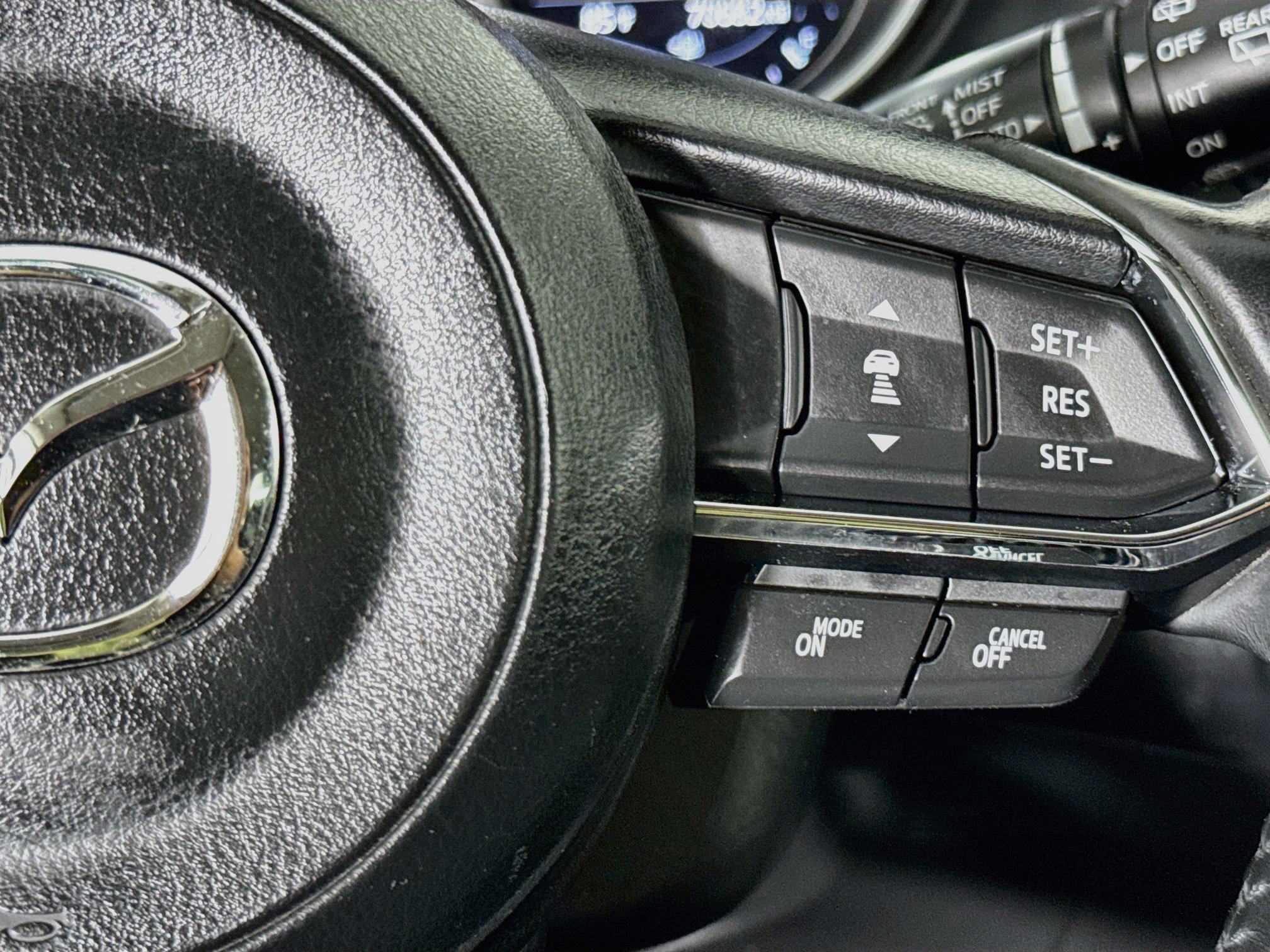 Used 2018 MAZDA CX-5 Touring FWD image 13