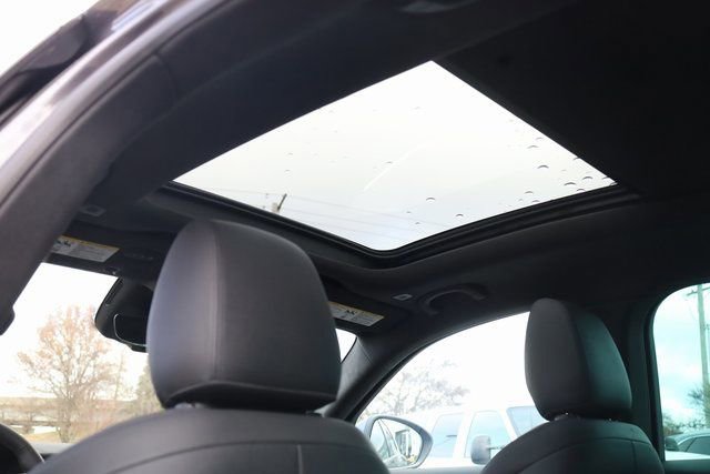 New 2024 Maserati Grecale GT image 22