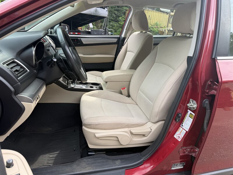 Used 2017 Subaru Outback 2.5i AWD/4WD image 21