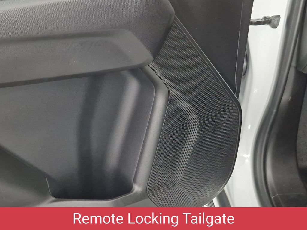 Certified 2024 Chevrolet Colorado W/T RWD image 16