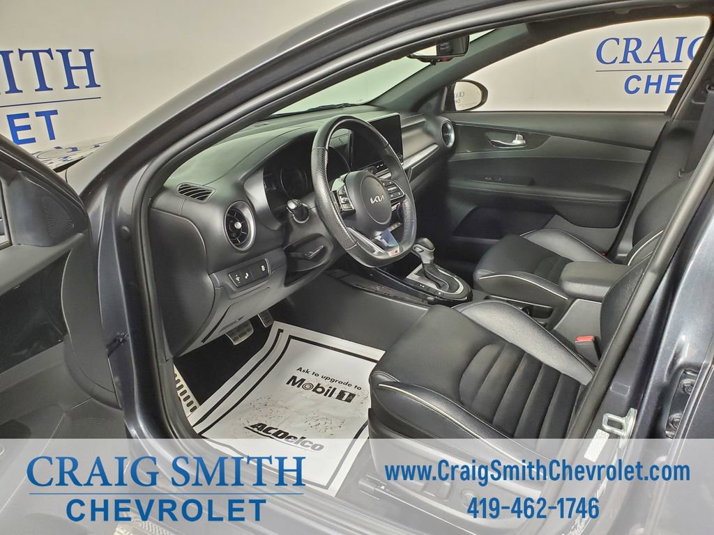 Used 2023 Kia Forte GT-Line w/ GT-Line Premium Package image 35