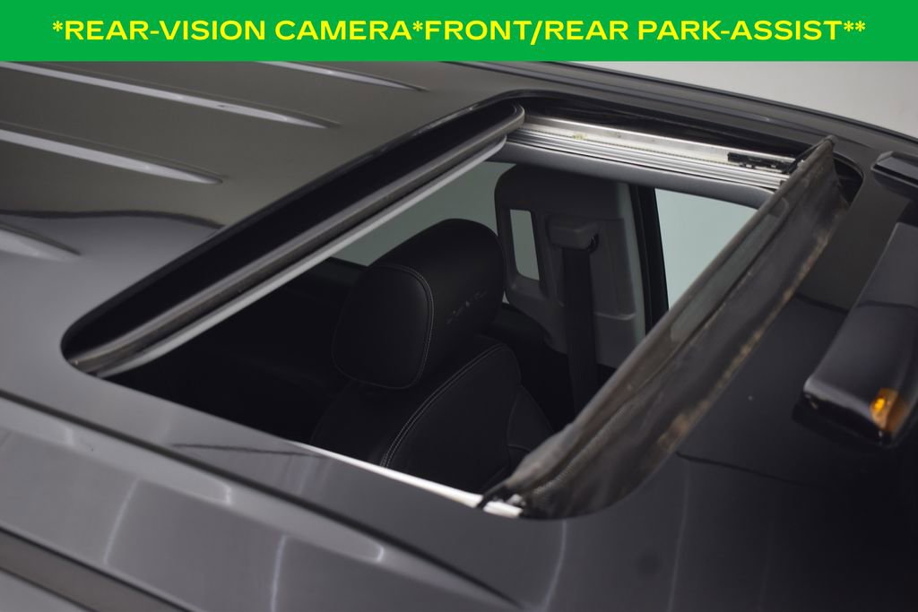 Used 2016 GMC Sierra 2500 Denali w/ Driver Alert Package image 17