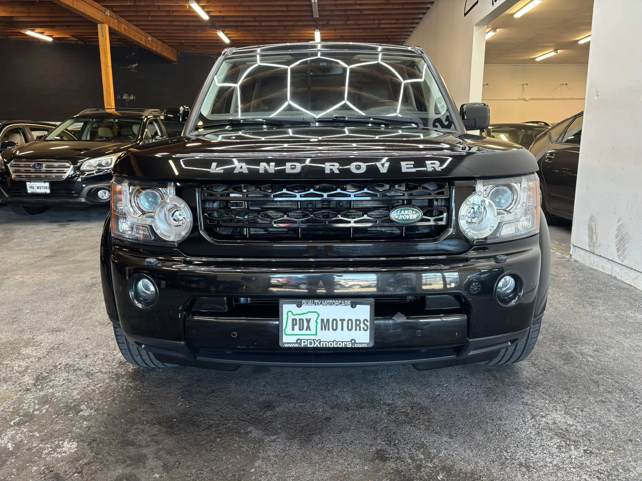 Used 2013 Land Rover LR4 HSE AWD/4WD image 3