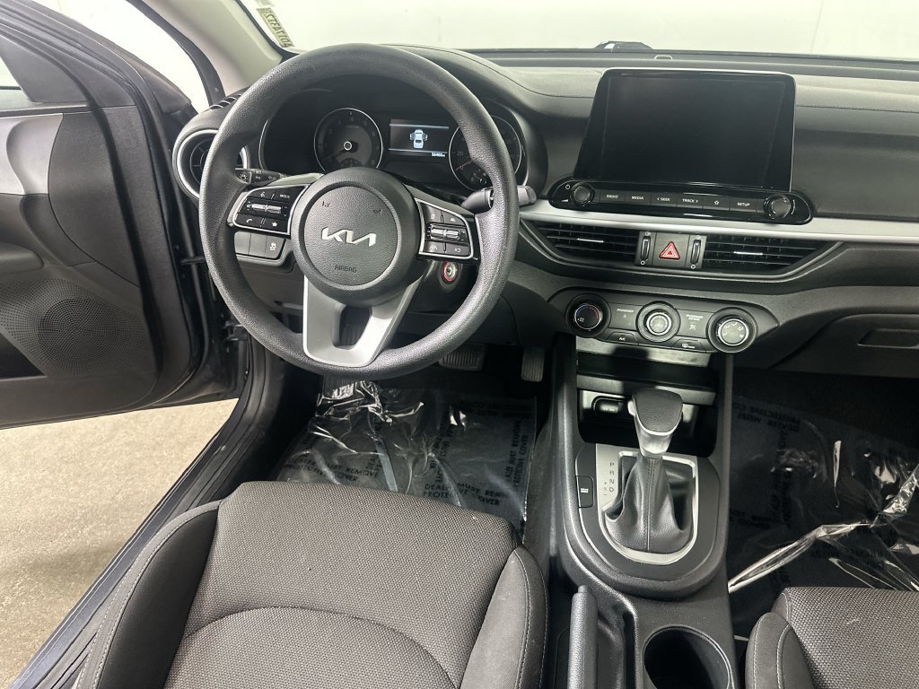 Used 2023 Kia Forte LXS FWD image 18
