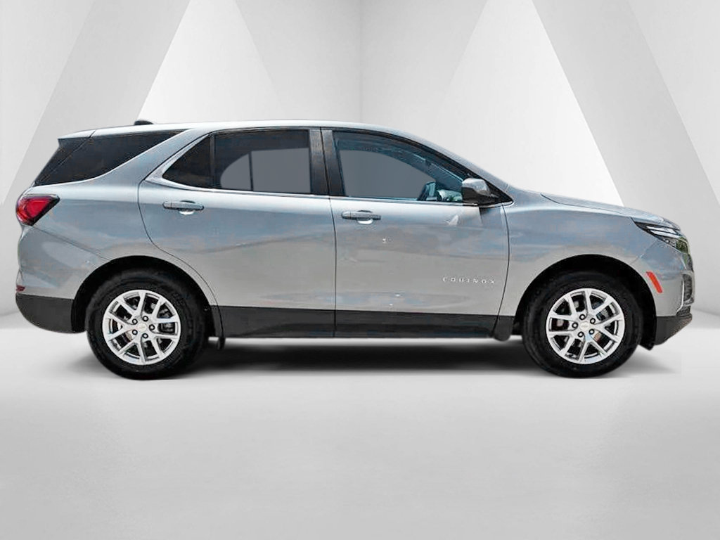 Used 2024 Chevrolet Equinox LT FWD image 8