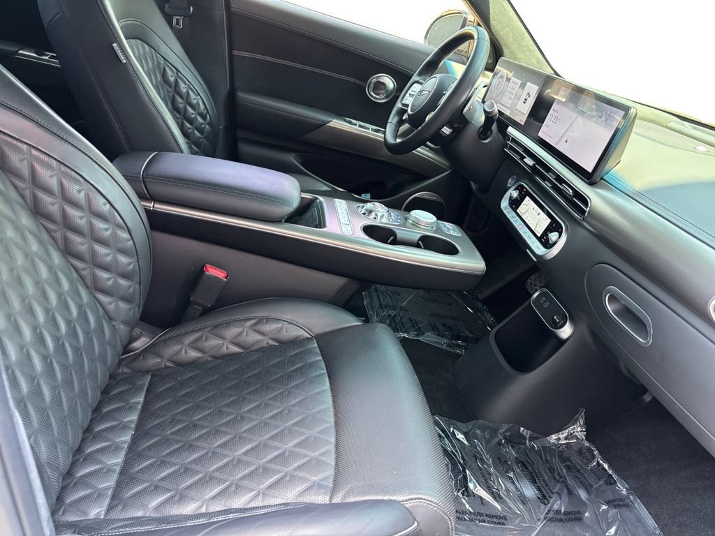Used 2023 Genesis GV60 Performance AWD/4WD image 16