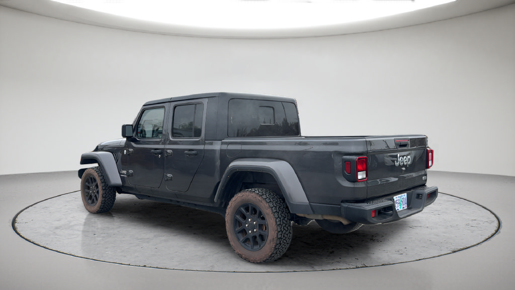Used 2023 Jeep Gladiator Overland AWD/4WD image 9
