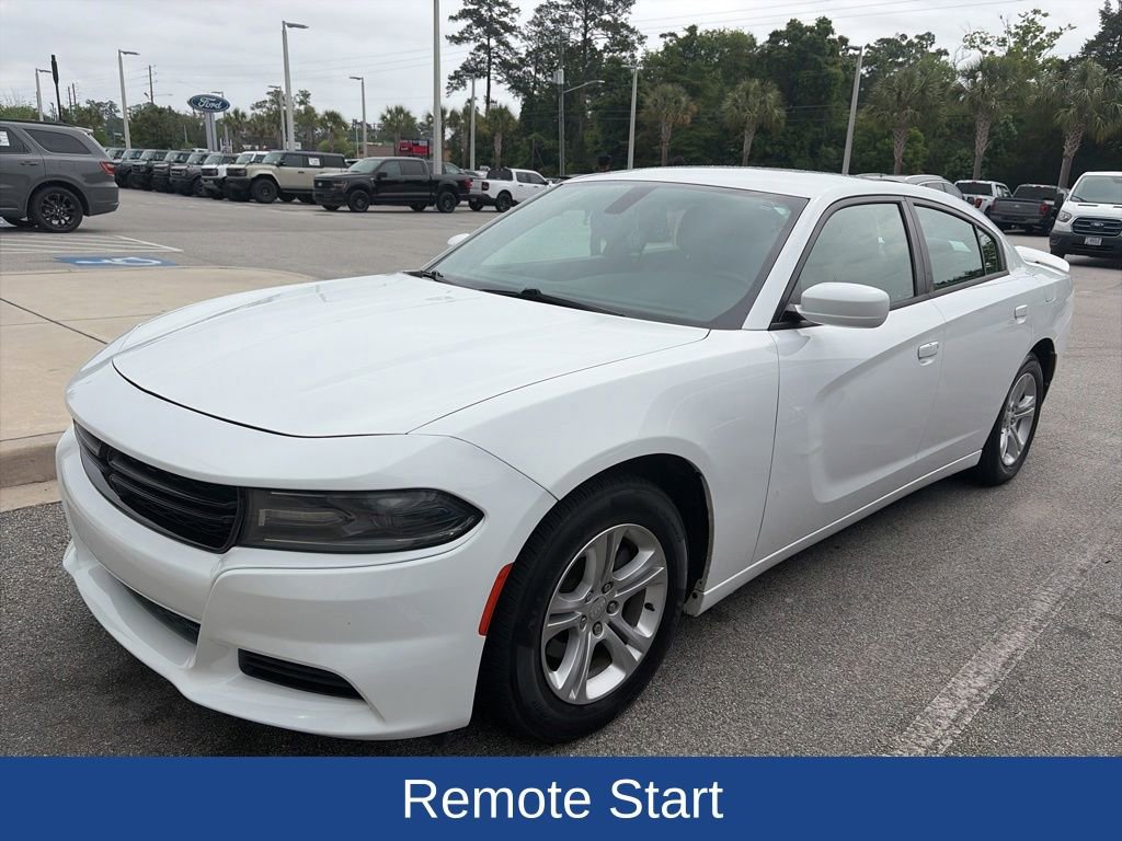 Used 2019 Dodge Charger SXT RWD image 4