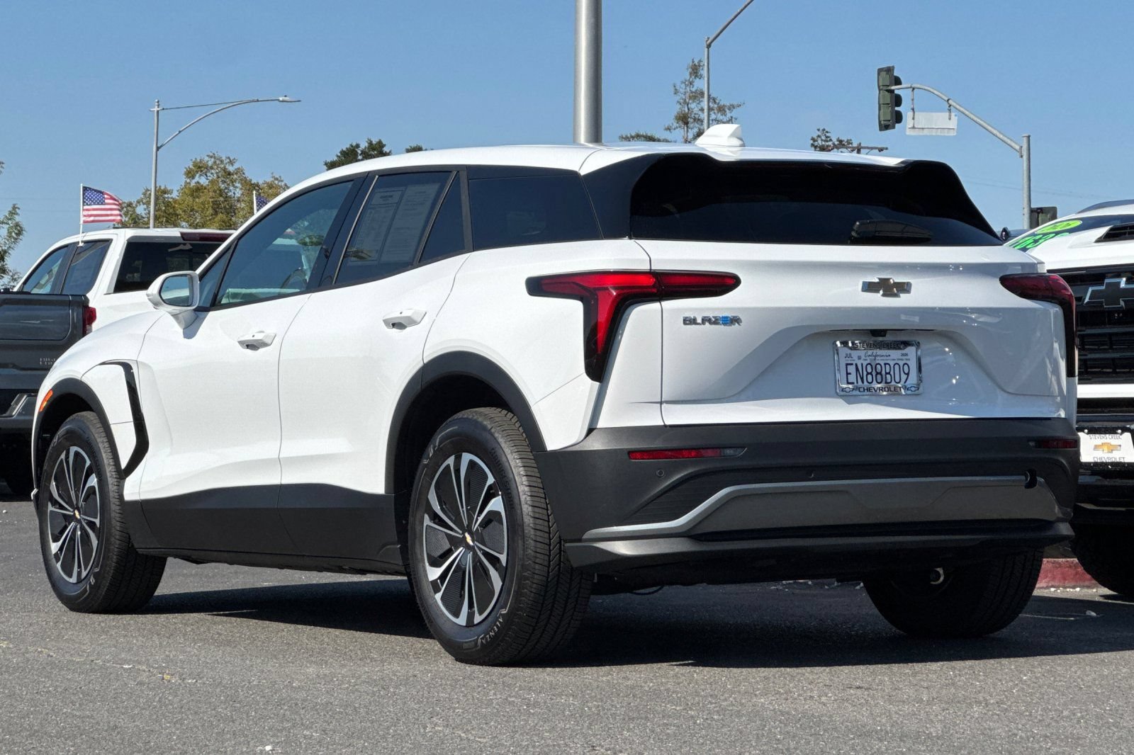 Used 2026 Chevrolet Blazer EV LT FWD image 7