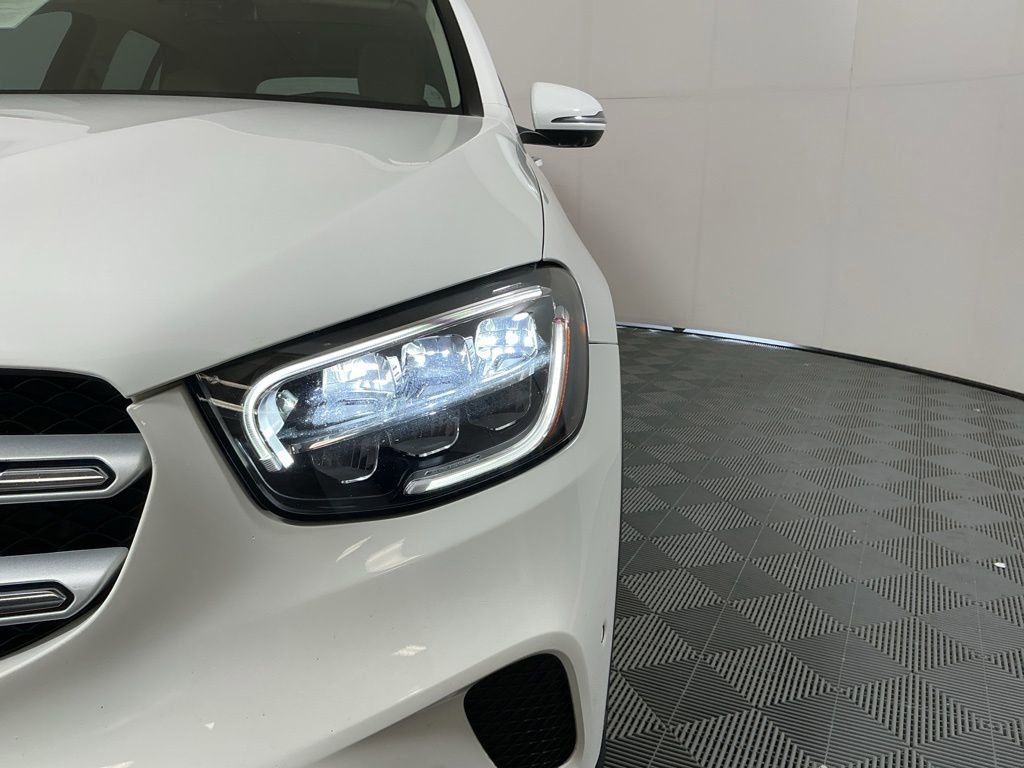 Used 2022 Mercedes-Benz GLC 300 image 8