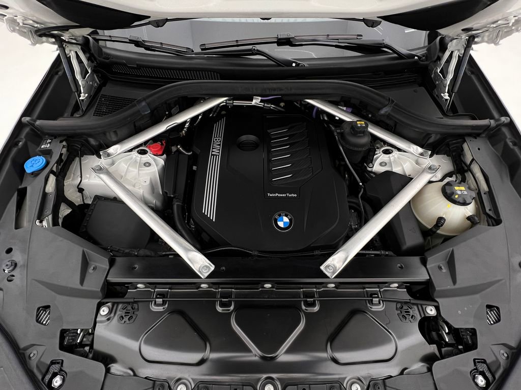 Certified 2022 BMW X5 xDrive40i w/ Luxury Seating Package image 25