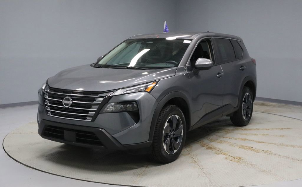 Certified 2025 Nissan Rogue SV image 6