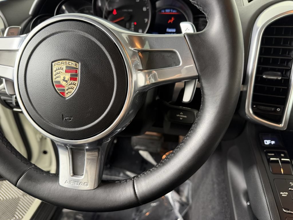 Used 2011 Porsche Cayenne AWD/4WD image 20