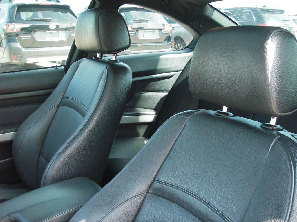 Used 2011 BMW 335is Coupe RWD image 17