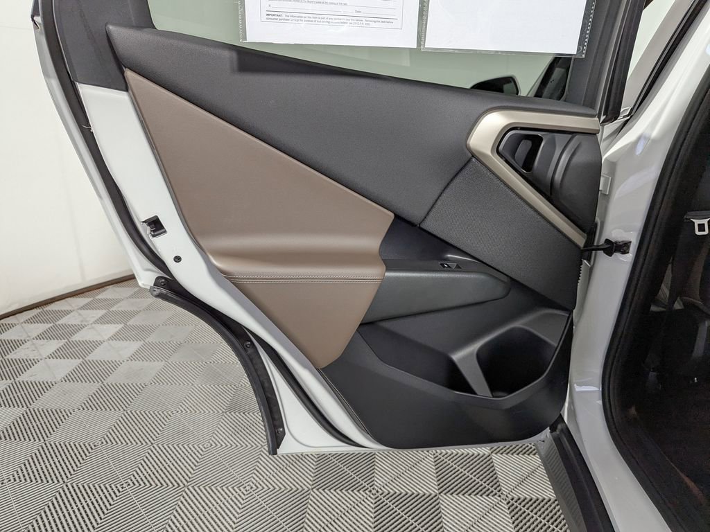 Used 2025 BMW X3 xDrive30i w/ Convenience Package image 42