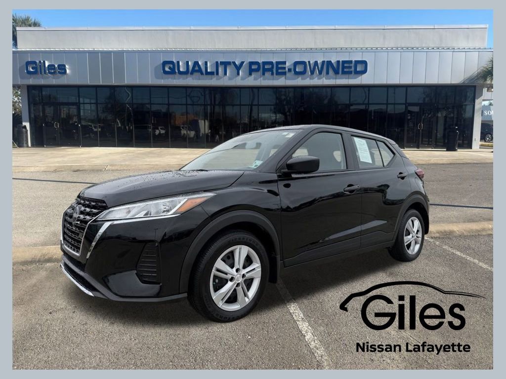 Used 2025 Nissan Kicks Play S