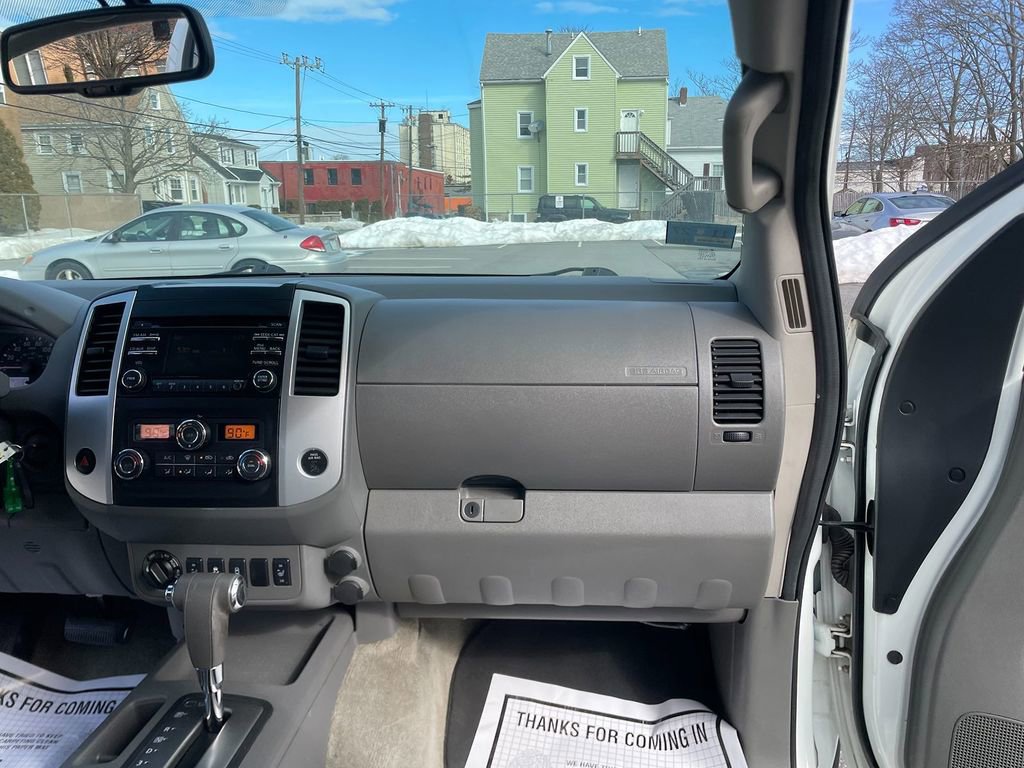 Used 2014 Nissan Frontier SV w/ SV Value Truck Package image 28