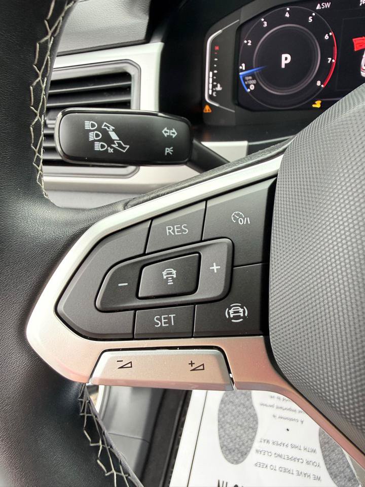 Used 2023 Volkswagen Atlas Cross Sport SE w/ Panoramic Sunroof Package FWD image 21