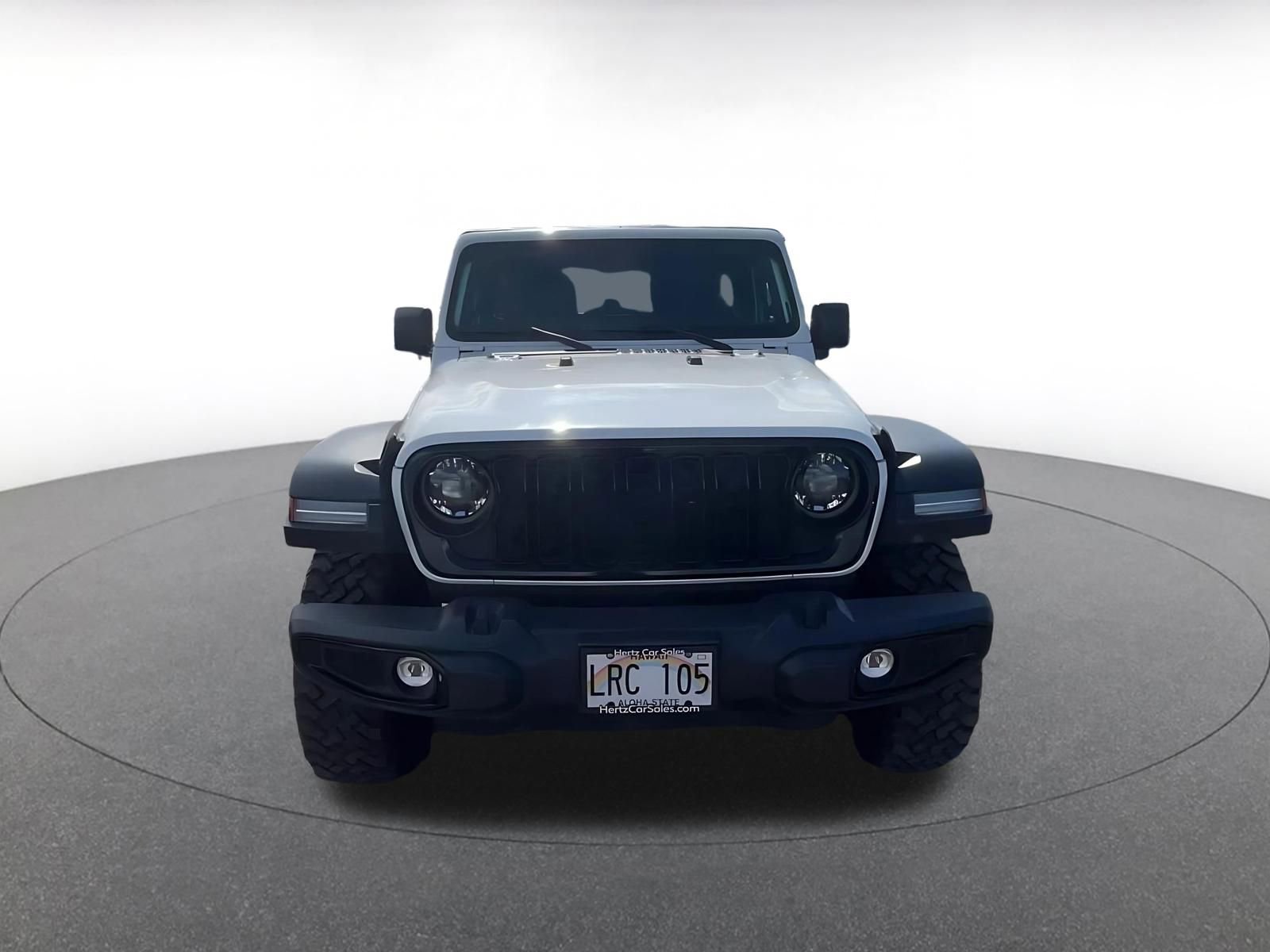 Used 2025 Jeep Wrangler Unlimited Sport AWD/4WD image 4