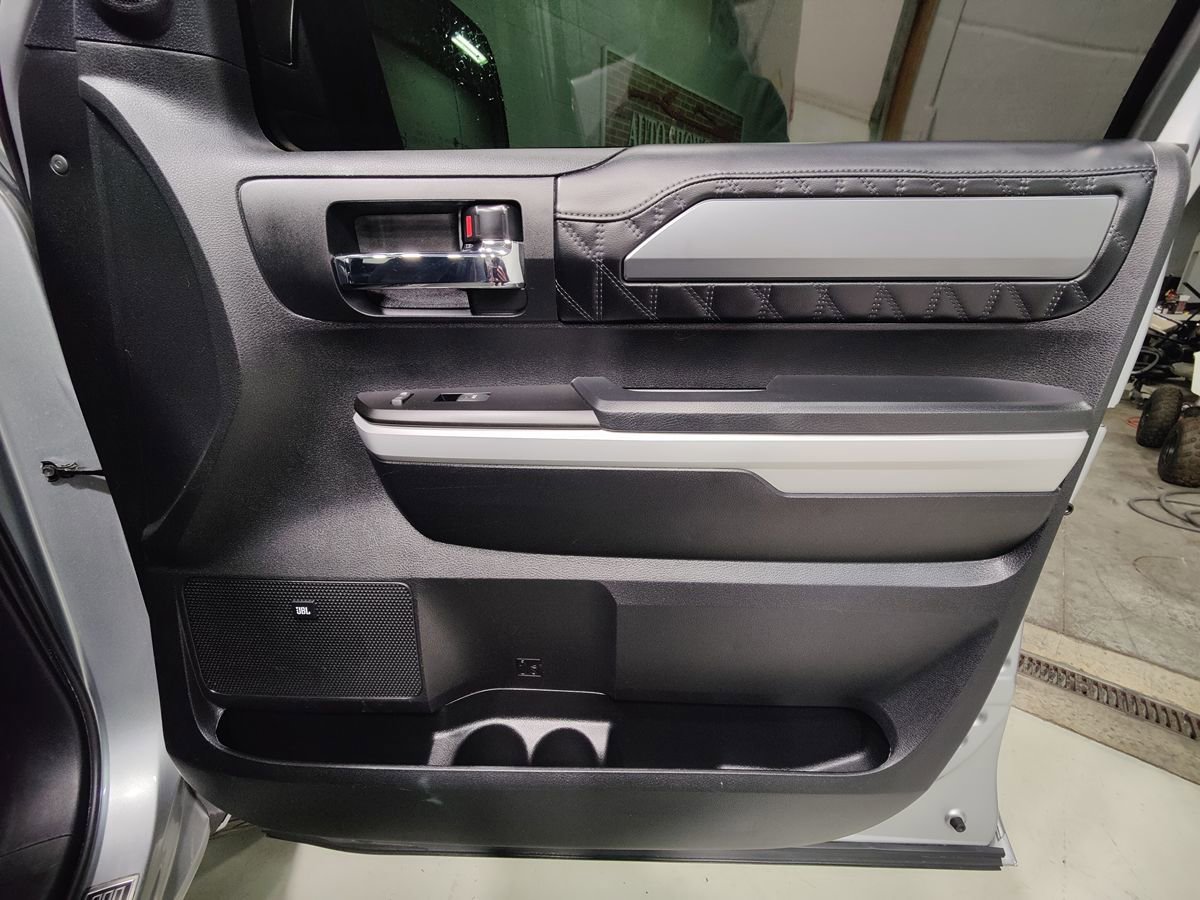 Used 2019 Toyota Tundra Platinum AWD/4WD image 10