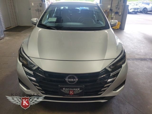 New 2025 Nissan Versa SV w/ Lighting Package FWD image 2