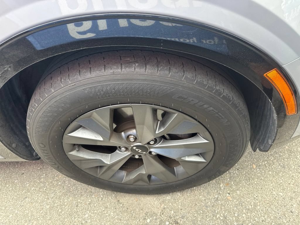 Used 2023 Kia Sportage SX FWD image 3