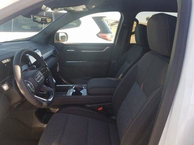 New 2026 GMC Acadia Elevation image 9