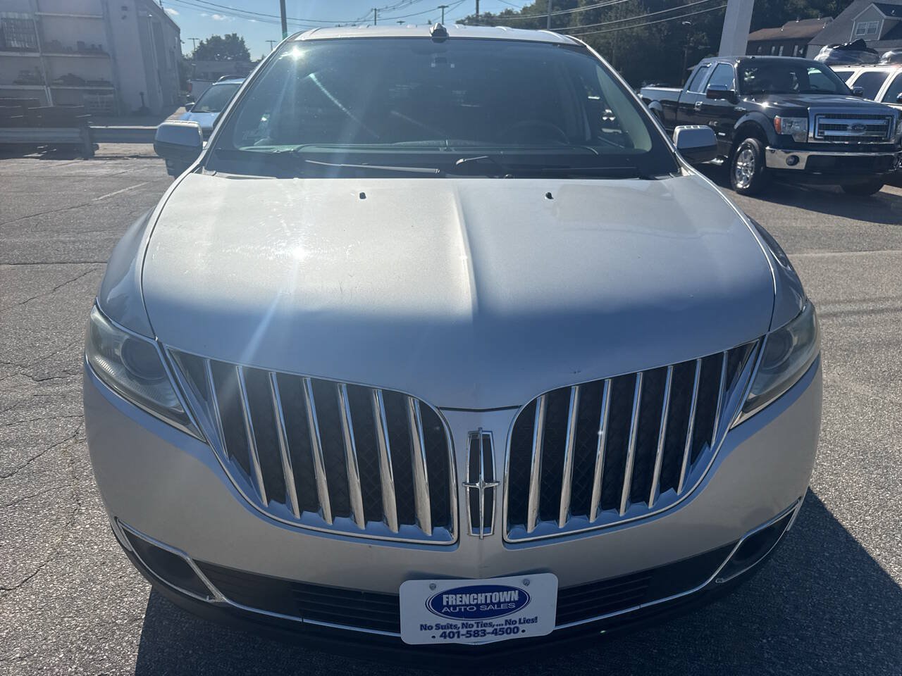 Used 2011 Lincoln MKX AWD w/ Wood Pkg image 14