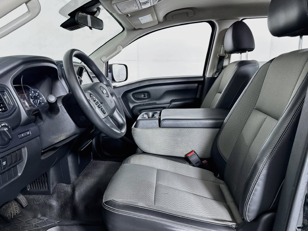 Used 2021 Nissan Titan S w/ S Utility Package RWD image 10